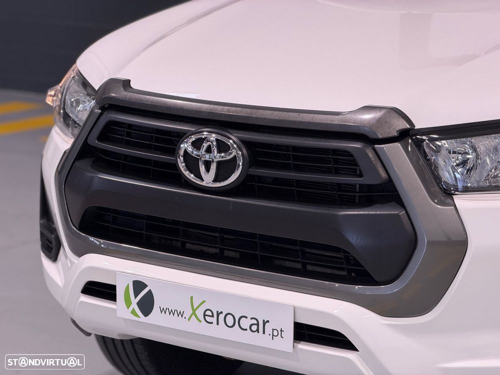 Toyota Hilux 2.4 D-4D CD 5L - 4