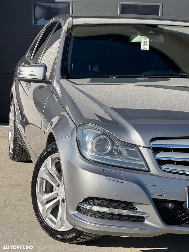 Mercedes-Benz C - 5