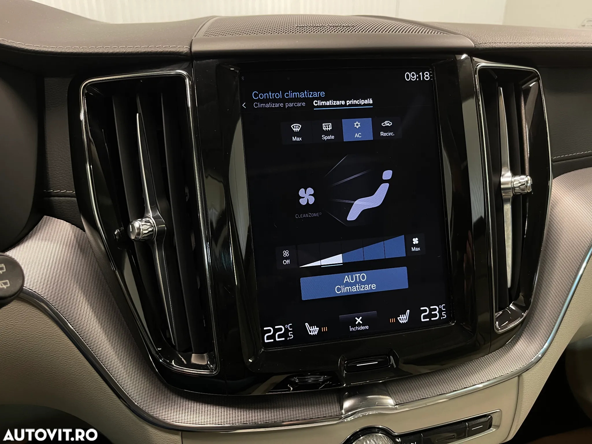 Volvo XC 60 Recharge T8 Twin Engine eAWD Inscription - 20