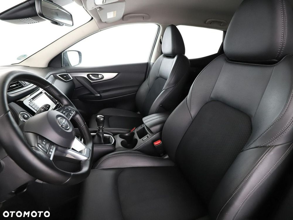 Nissan Qashqai 1.6 DIG-T N-Connecta - 14
