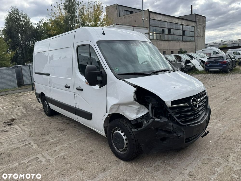 Opel Movano