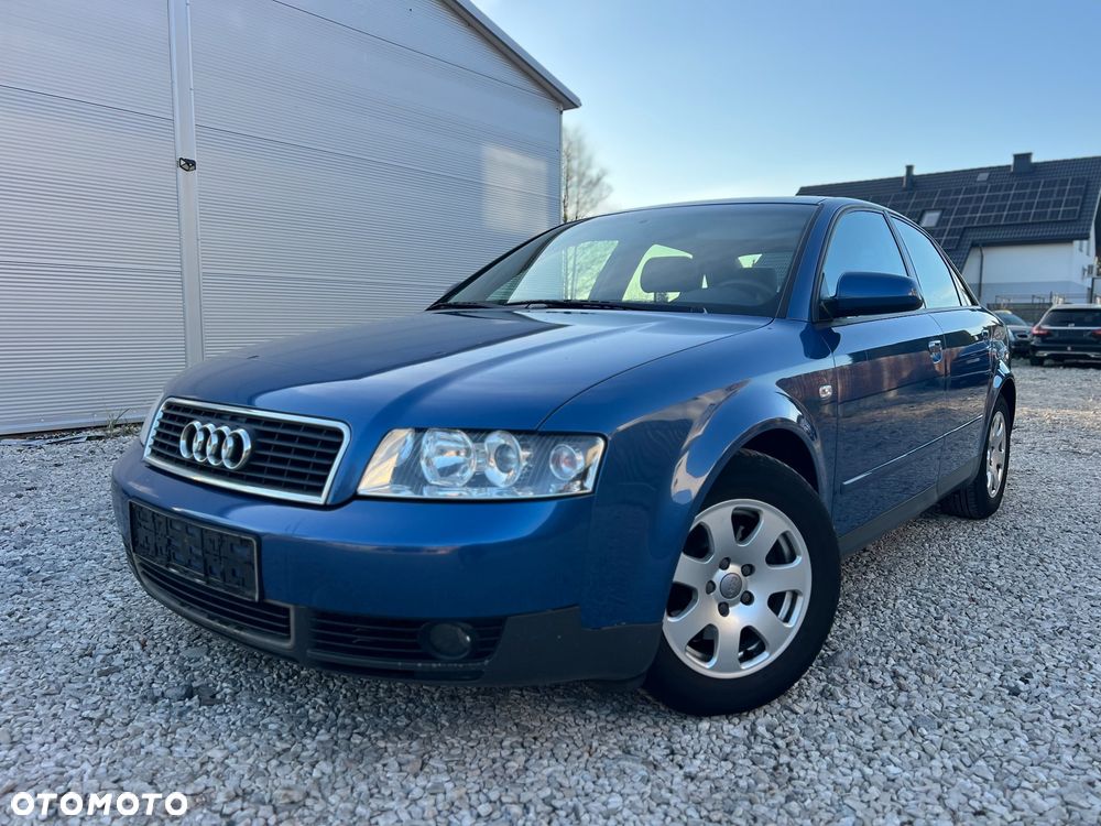 Audi A4 Limousine
