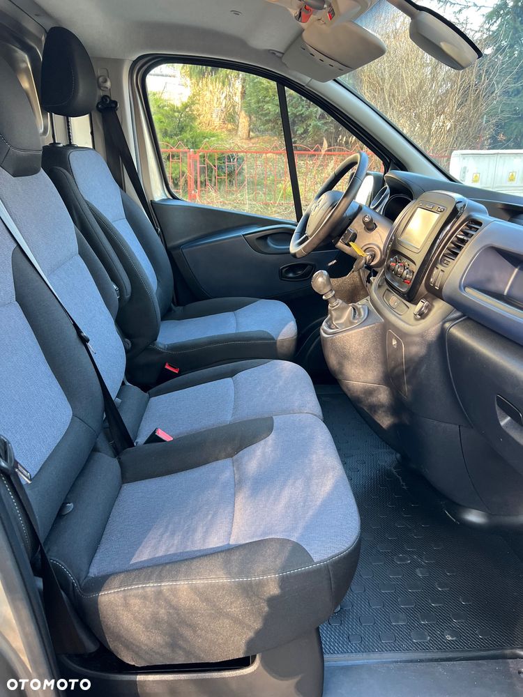 Opel Vivaro - 15