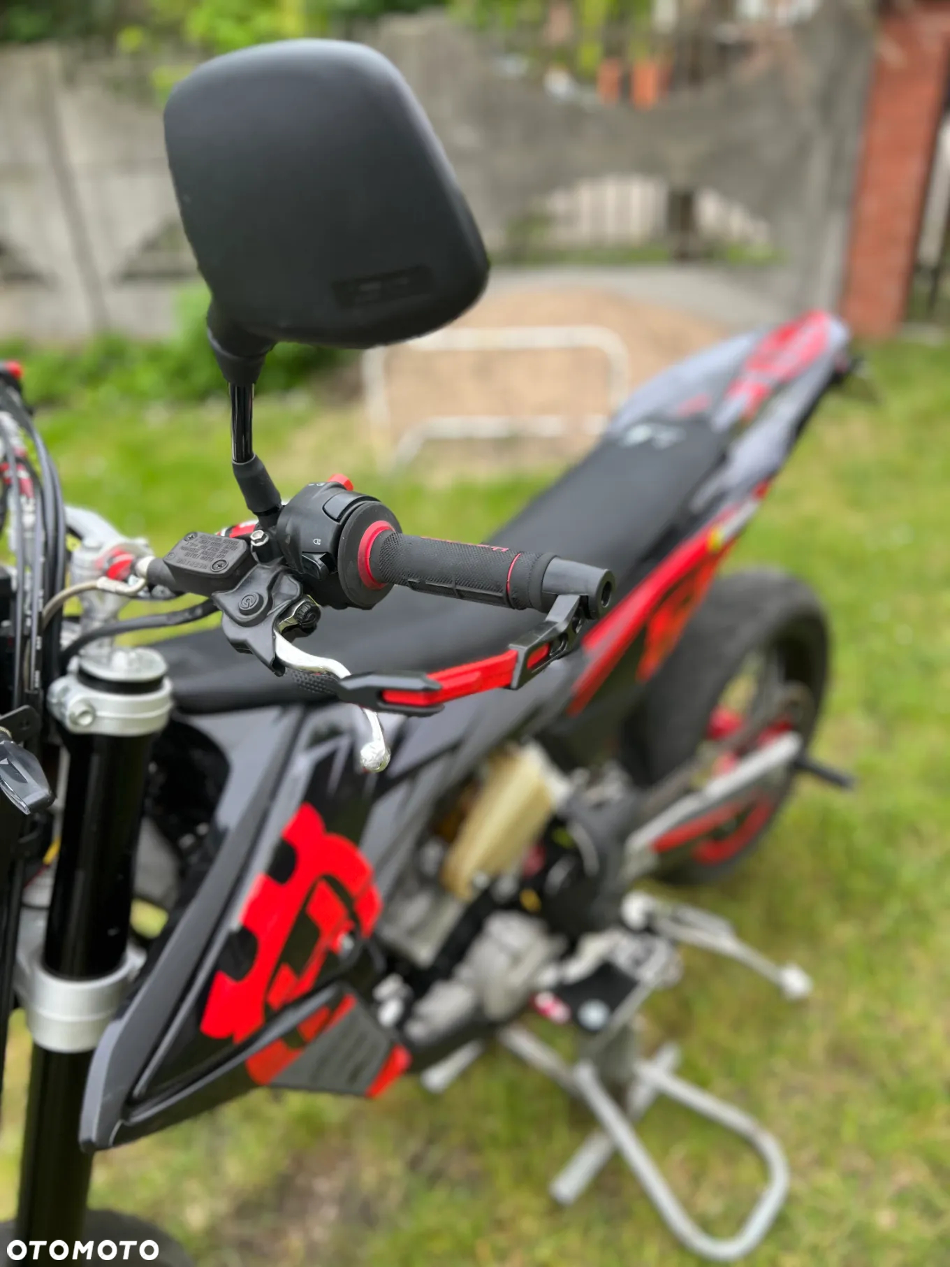 Husqvarna Inny - 10