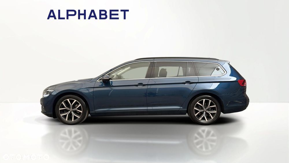 Volkswagen Passat - 2