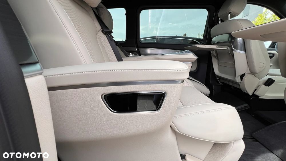 Mercedes-Benz Klasa V 300 d 4-Matic 9G-Tronic Exclusive (ekstra d³) - 22
