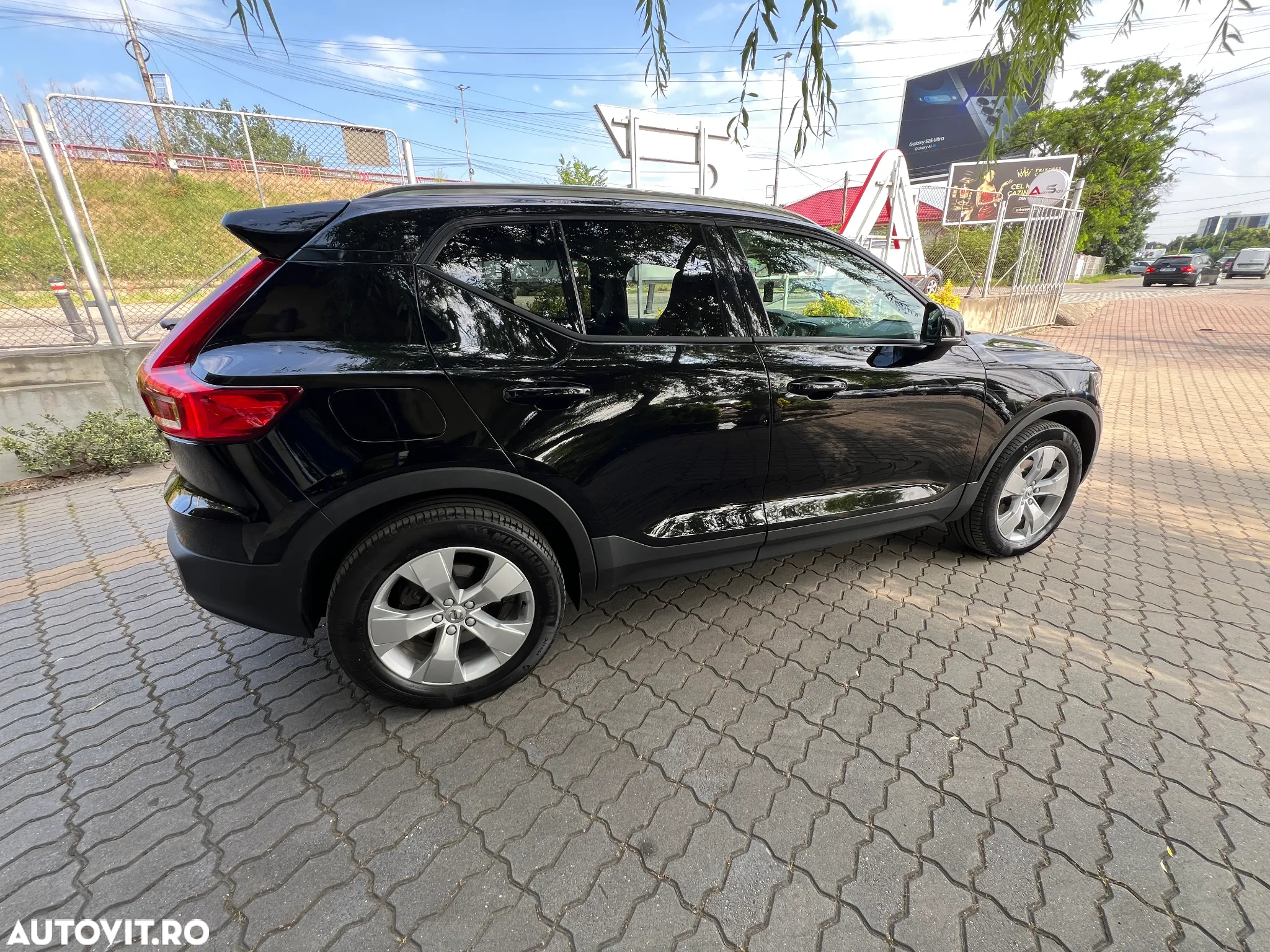 Volvo XC 40 D4 AWD Momentum - 15