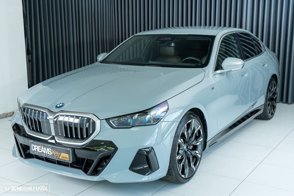 BMW i5 eDrive40 Pack Desportivo M - 50