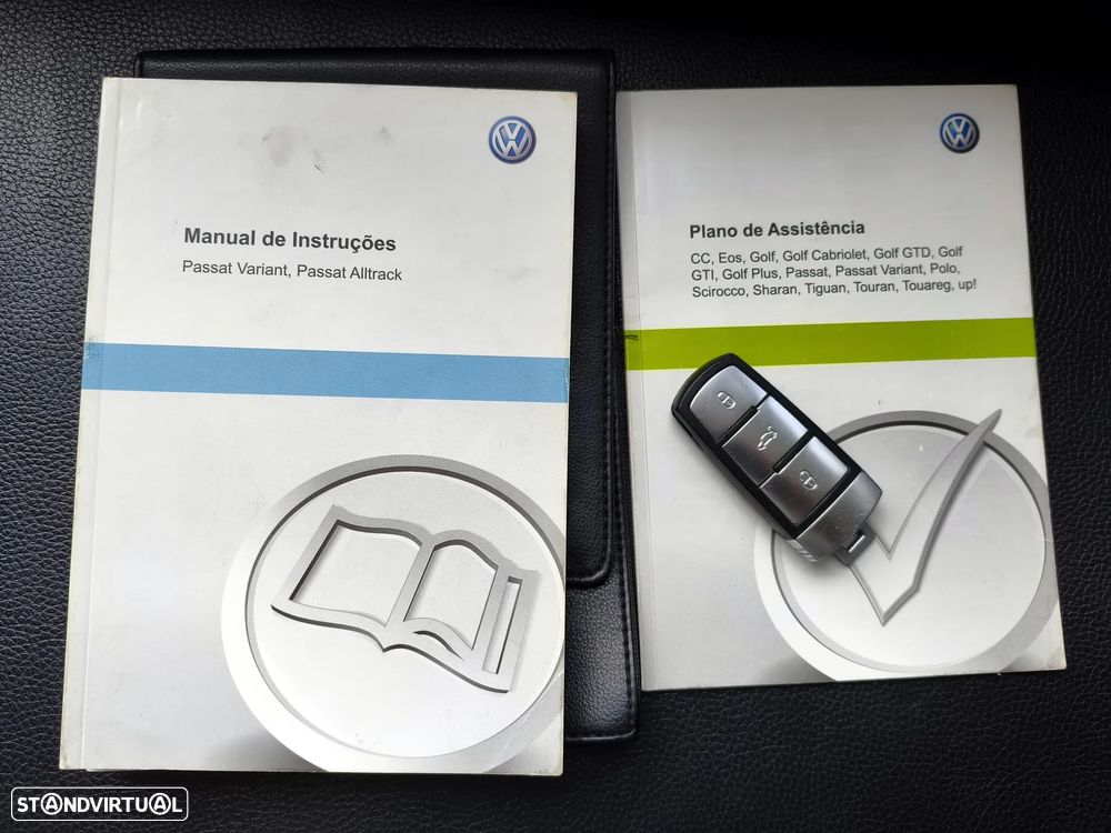 VW Passat Variant 1.6 TDI BlueMotion - 14