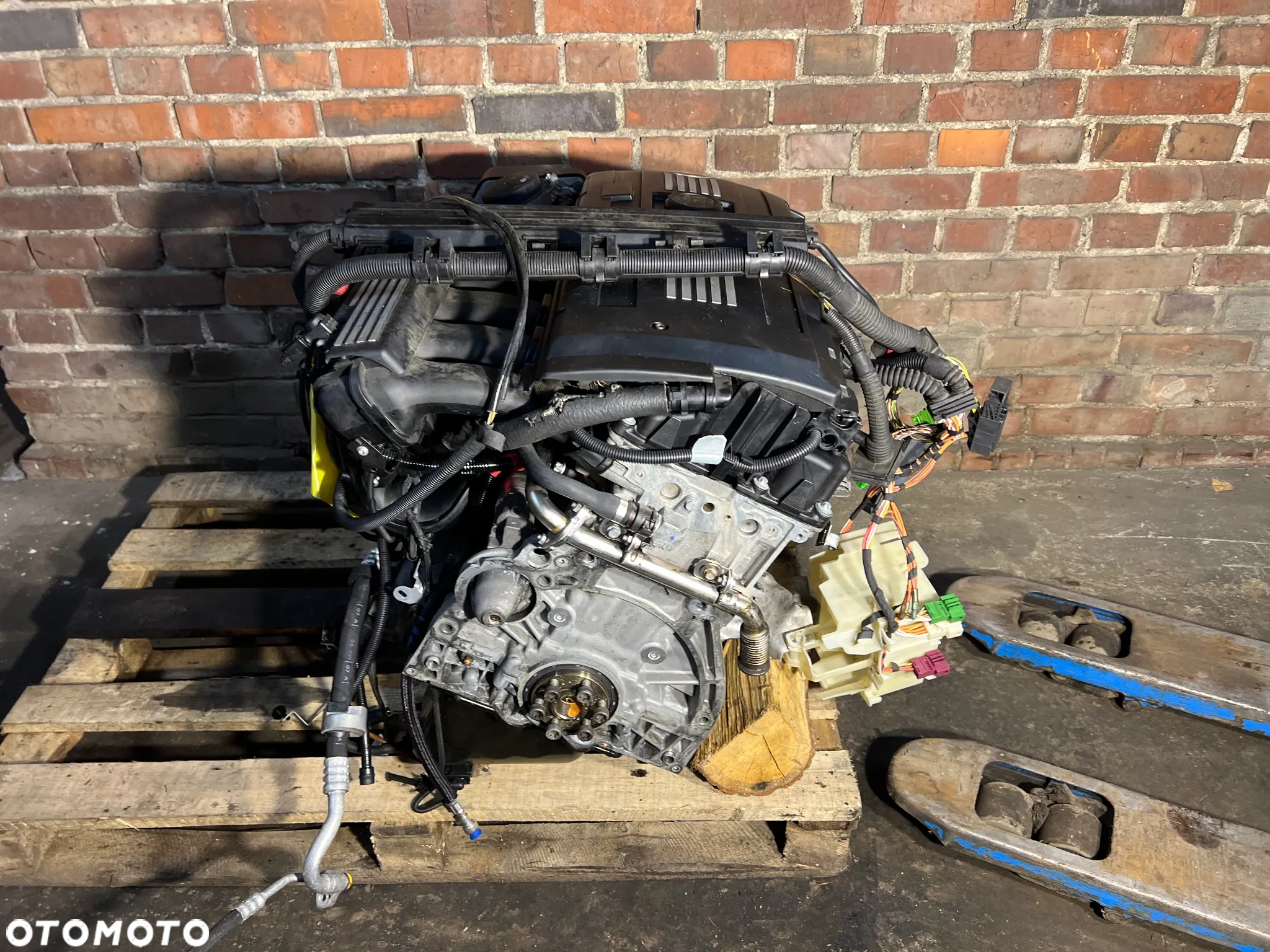 BMW E60 E90 E91 E92 E93 F10 F11  SILNIK N53B30A 195tys km    KOMPLETNY Z WTRYSKAMI INDEKS 09 - 11