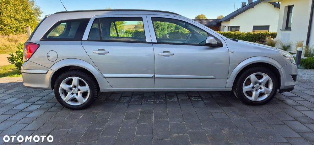 Opel Astra III 1.7 CDTI - 5