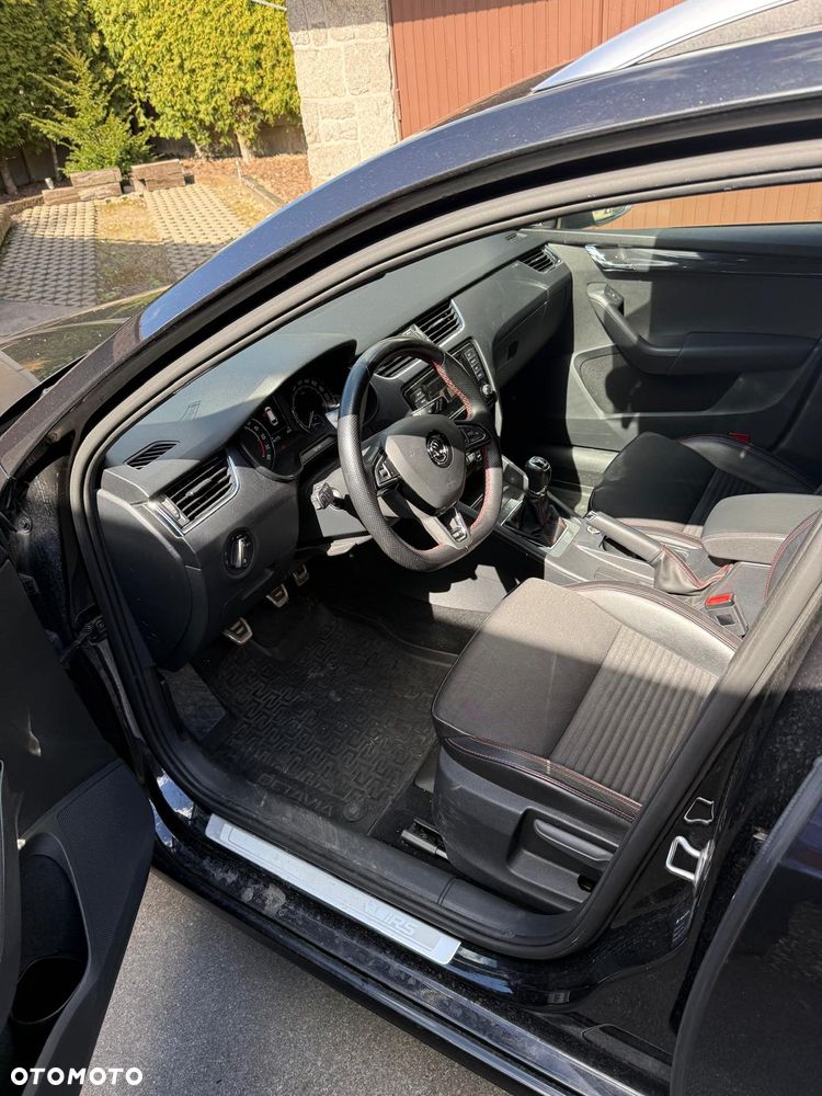 Skoda Octavia 2.0 TDI RS EU6 - 15