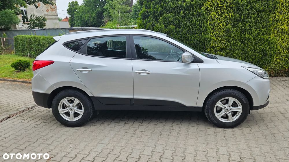 Hyundai ix35 1.6 2WD Fifa World Cup Edition - 6