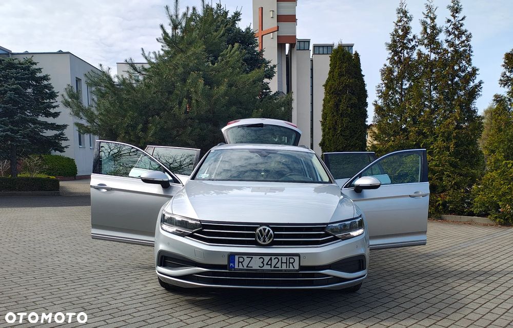Volkswagen Passat 2.0 TDI Business DSG - 15