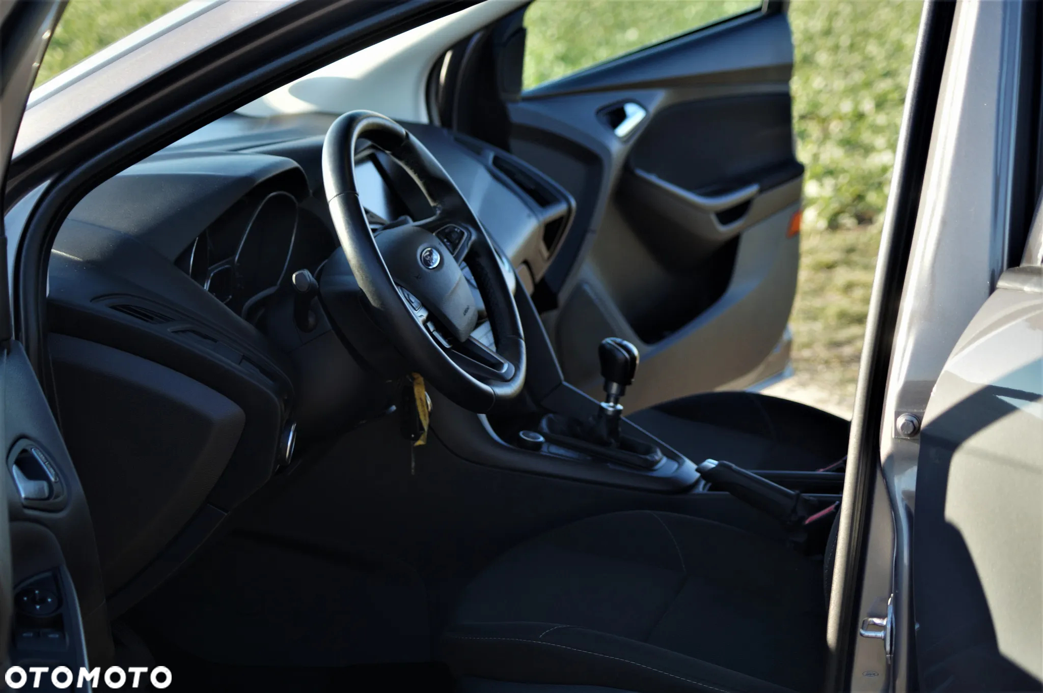 Ford Focus - 30