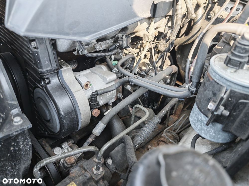Hyundai Terracan - 15