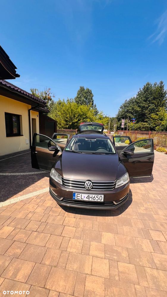 Volkswagen Passat 2.0 TDI Comfortline DSG - 10