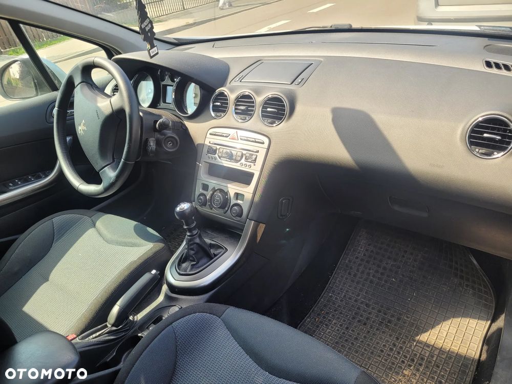 Peugeot 308 1.6 HDi Premium - 6