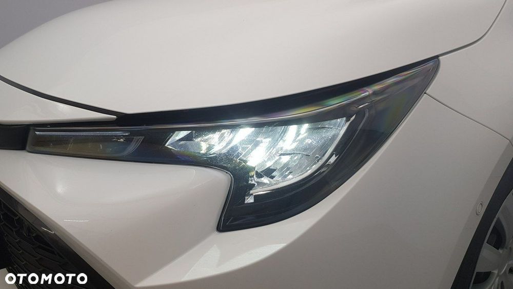 Toyota Corolla - 10