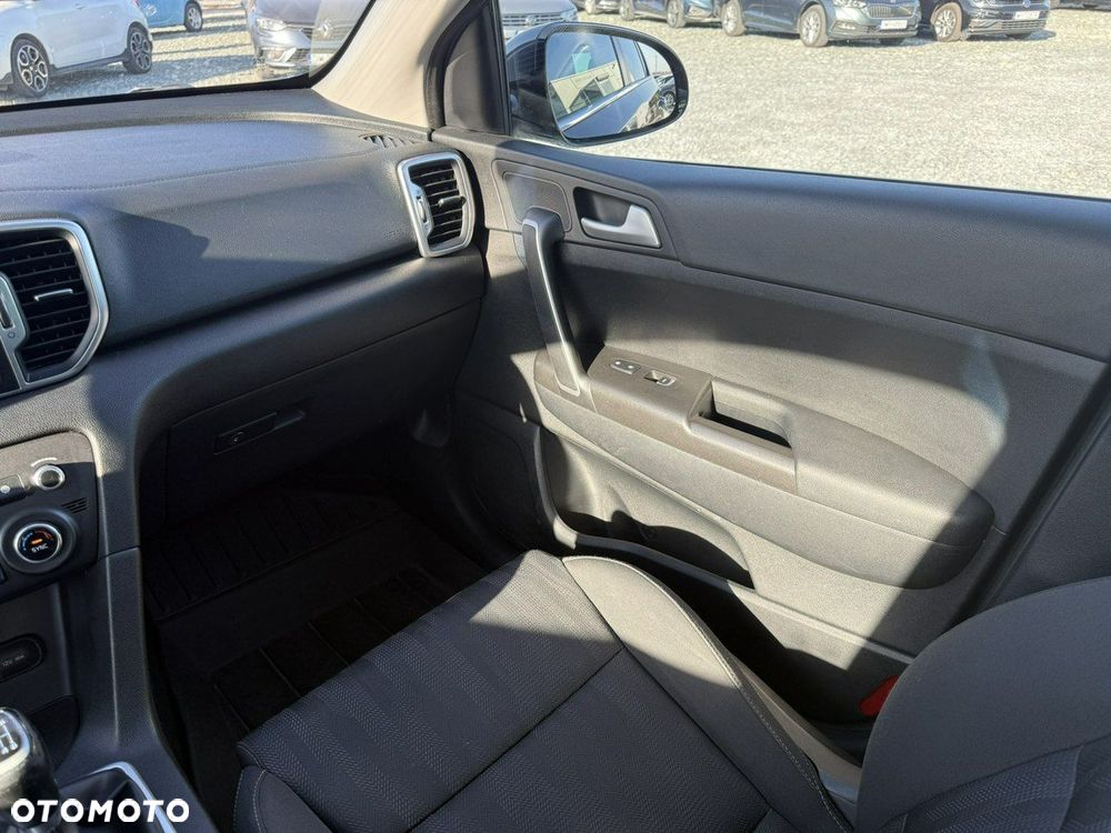 Kia Sportage 1.7 CRDI M 2WD - 11