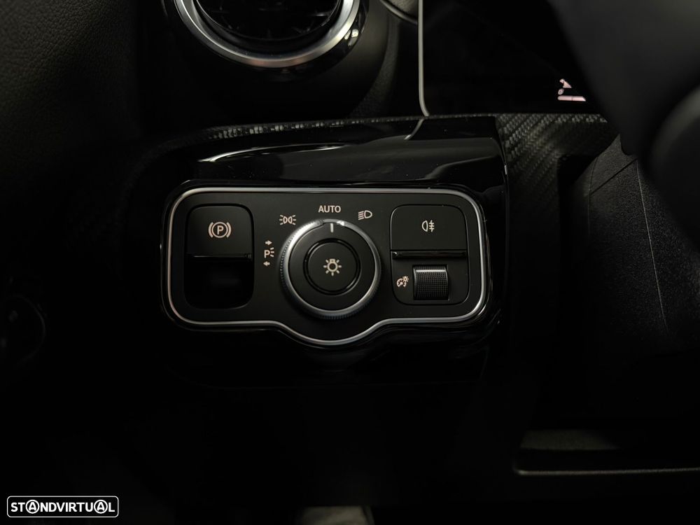 Mercedes-Benz A 200 Limousine d Style Plus Aut. - 23