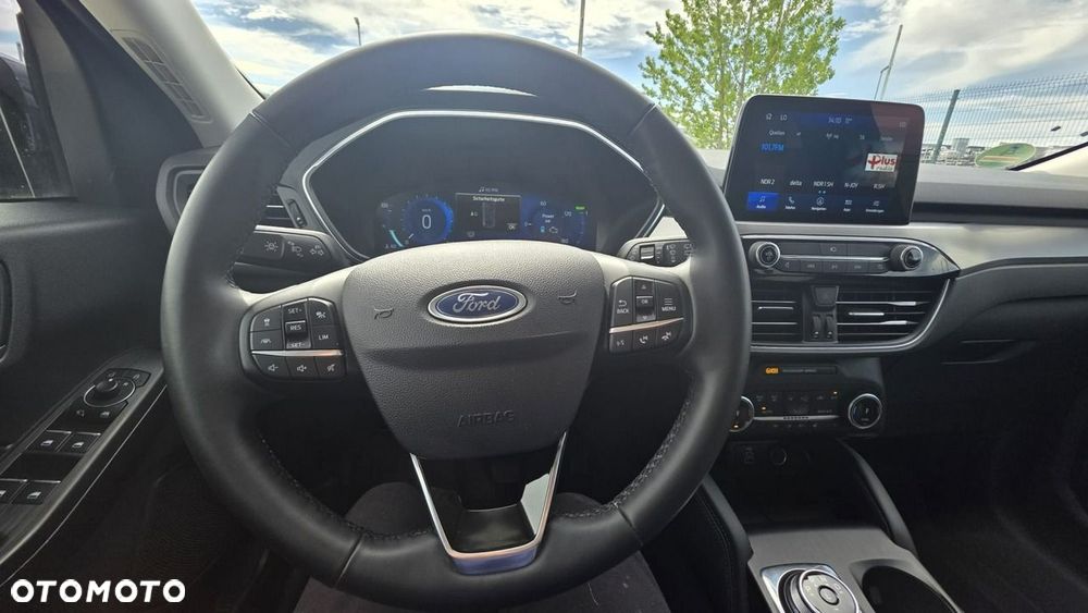 Ford Kuga - 9