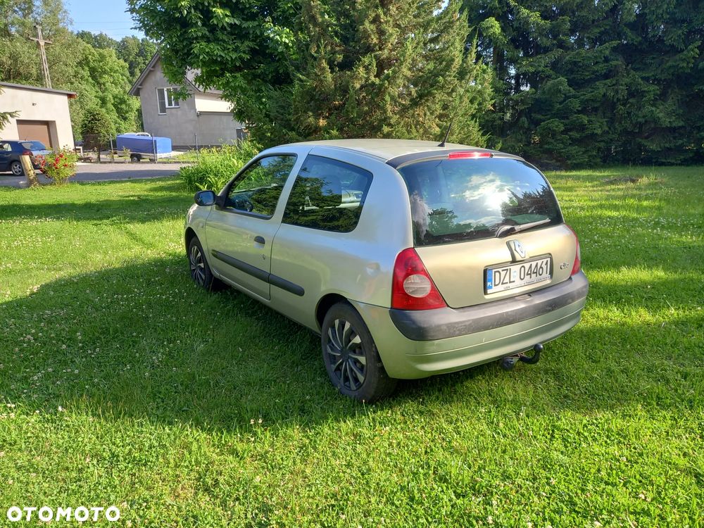 Renault Clio - 5