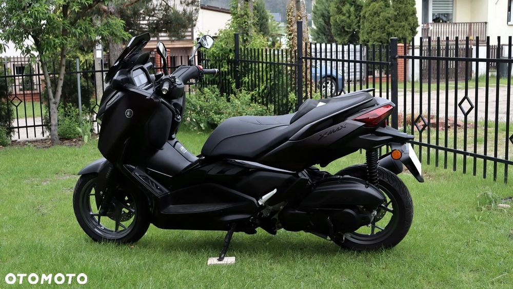 Yamaha X-max - 8