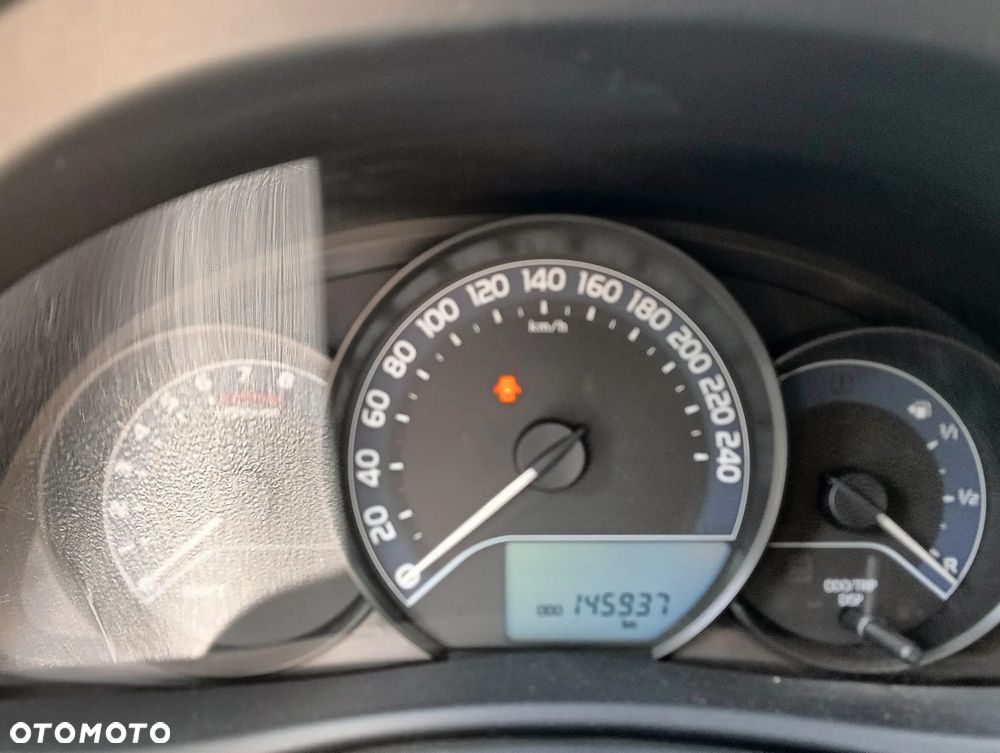Toyota Auris 1.33 VVT-i Active - 7