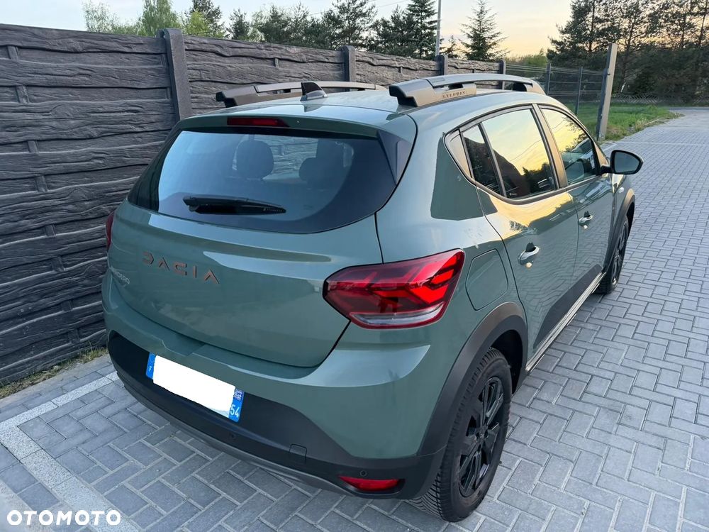 Dacia Sandero Stepway TCe 90 Essential - 4