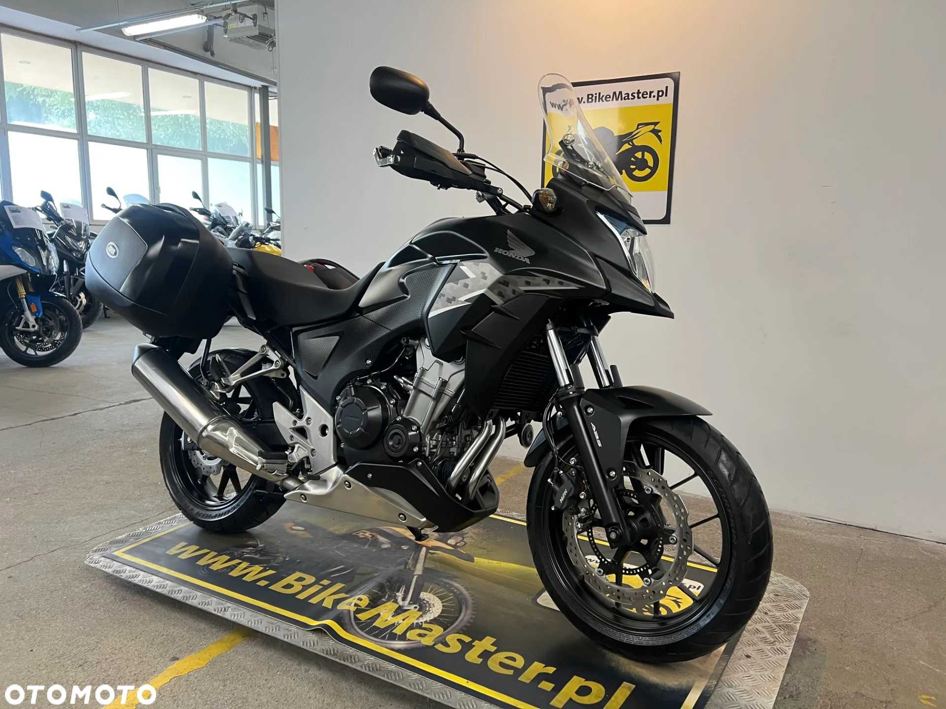 Honda CB - 4