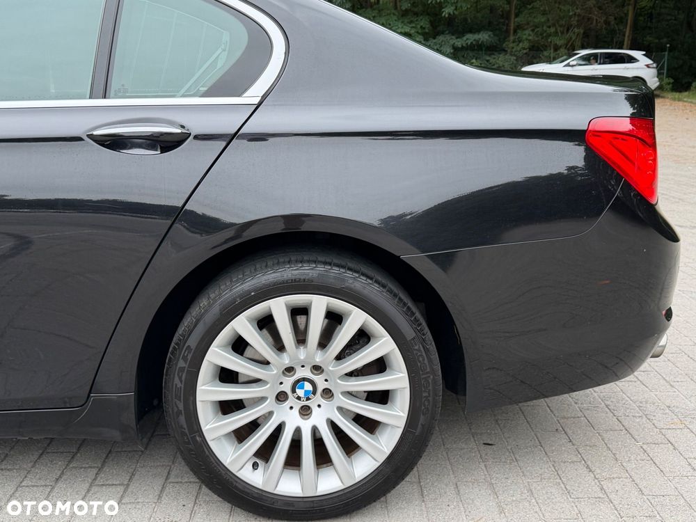 BMW Seria 7 730d - 16