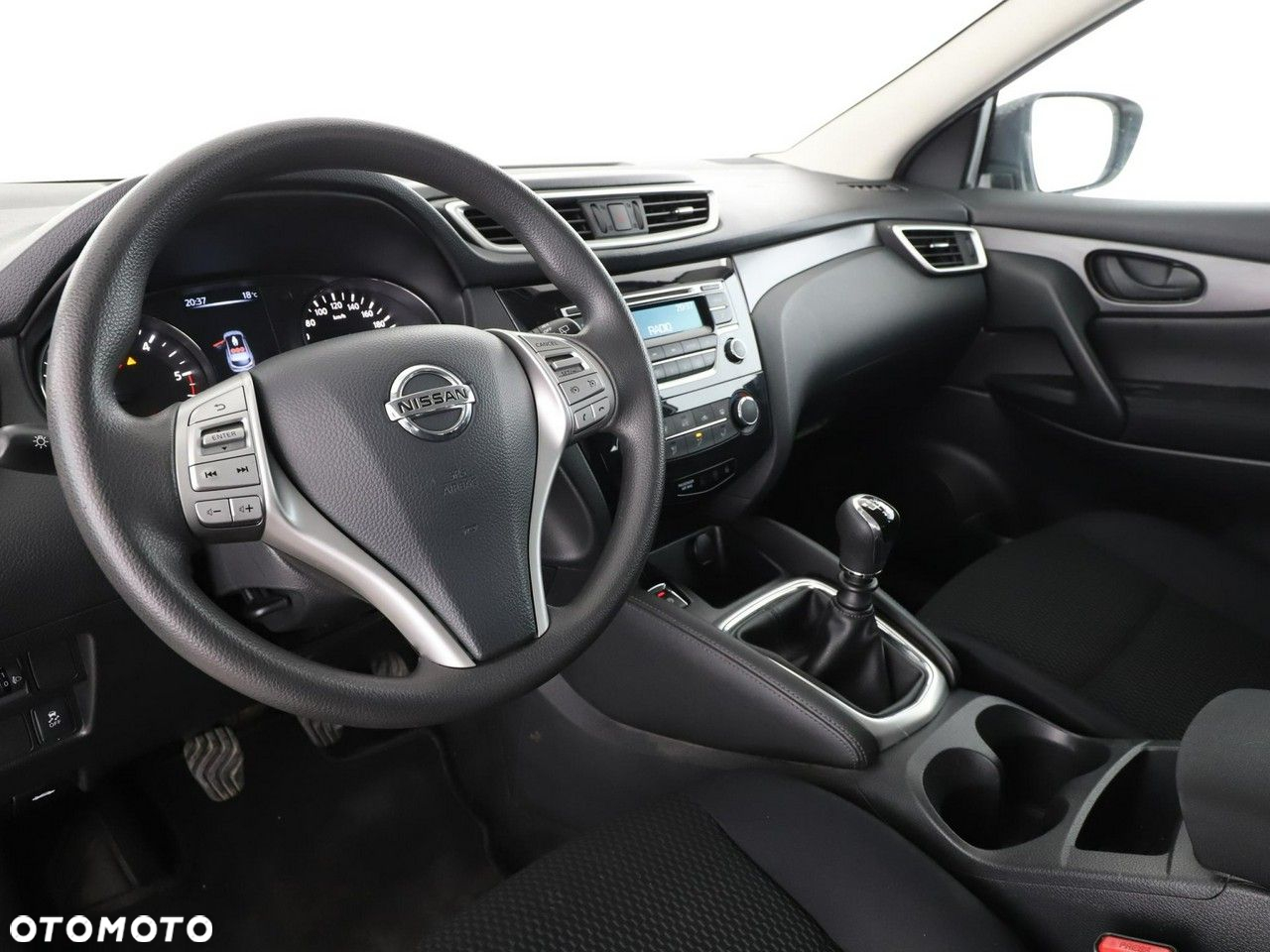 Nissan Qashqai 1.5 dCi Visia - 14