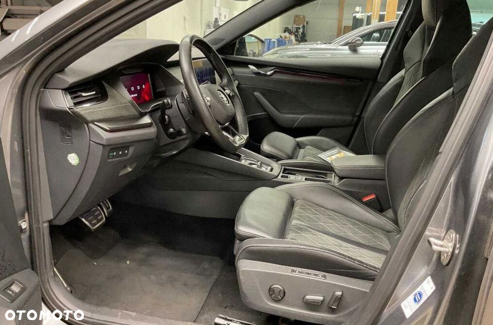 Skoda Octavia 2.0 TDI 4x4 RS DSG - 4