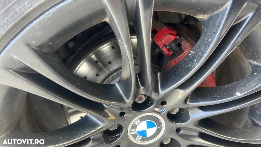 BMW Seria 3 320d - 12