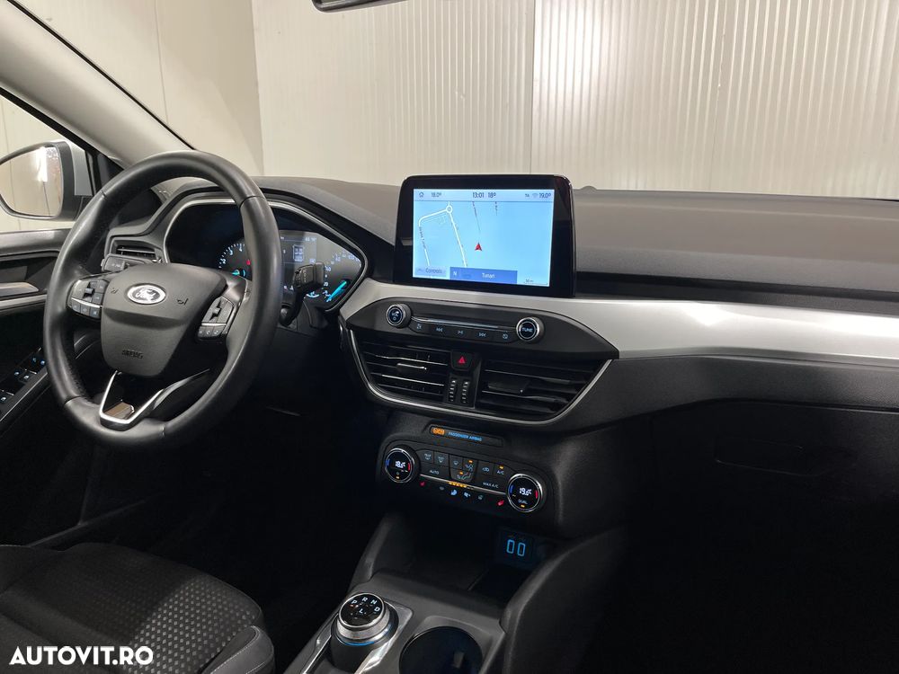 Ford Focus 1.0 EcoBoost Trend Edition - 8