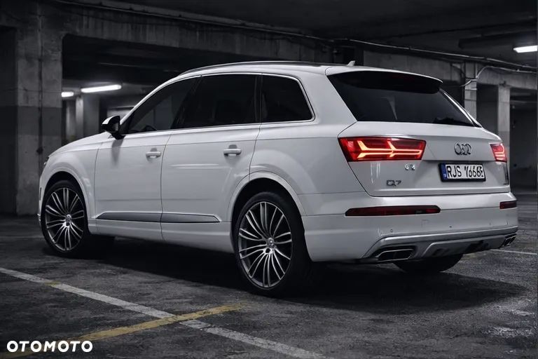 Audi Q7 - 2