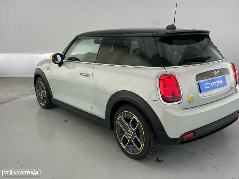 MINI 3 Portas Cooper SE - 24