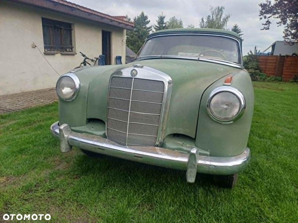 Mercedes-Benz Inny - 2