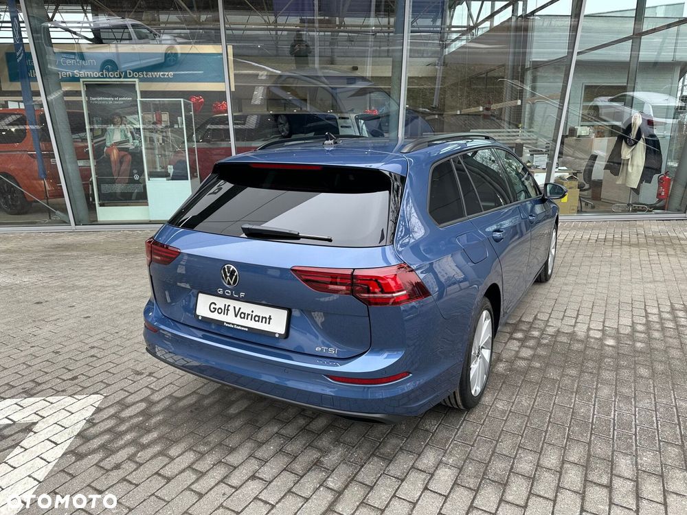 Volkswagen Golf Variant - 8