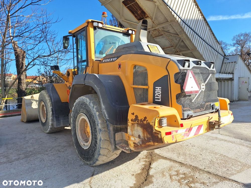 Volvo L 120 H 4X4 - 7