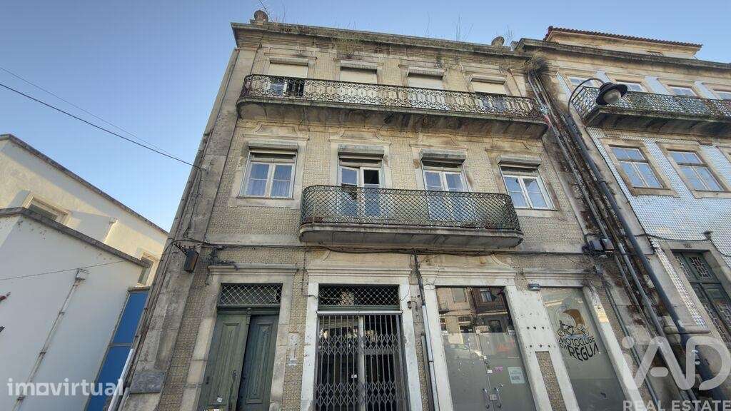 Prédio em Peso da Régua e Godim de 342 m2 - Grande imagem: 5/27
