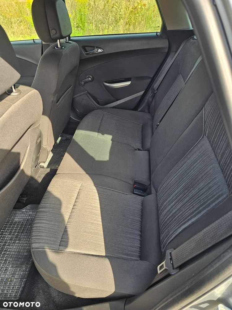 Opel Astra 1.4 Turbo - 13