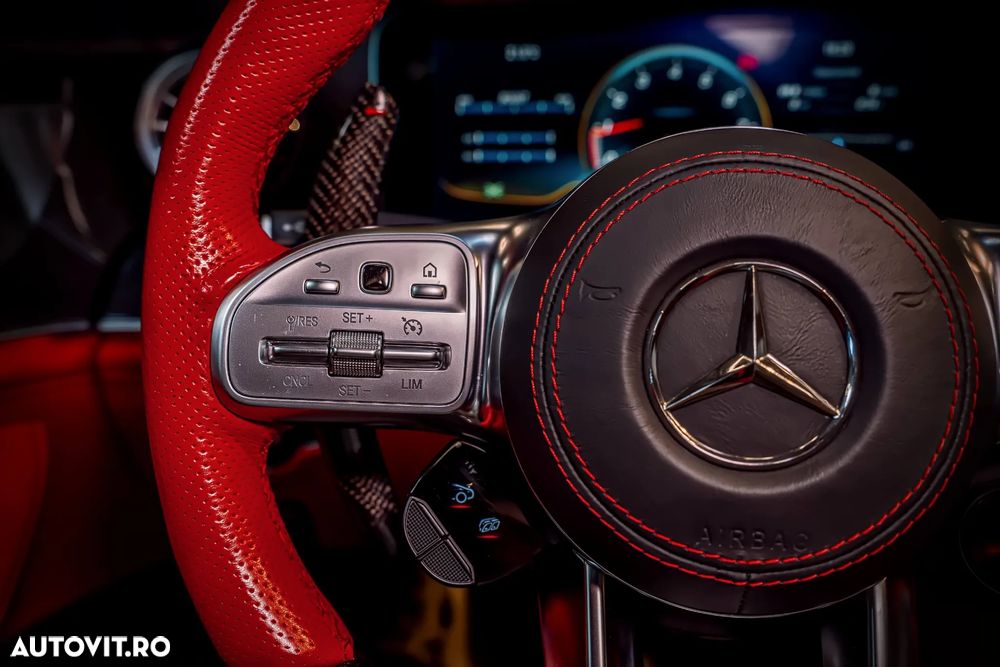 Mercedes-Benz AMG GT 4-door Coupe 63 S 4Matic+ Speedshift MCT 9G - 23