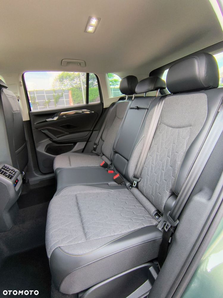 Volkswagen Tiguan 1.5 eTSI Life Plus DSG - 27