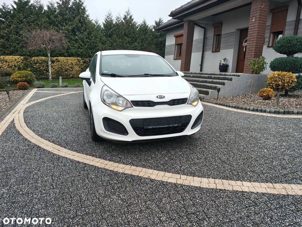 Kia Rio 1.4 Spirit - 3