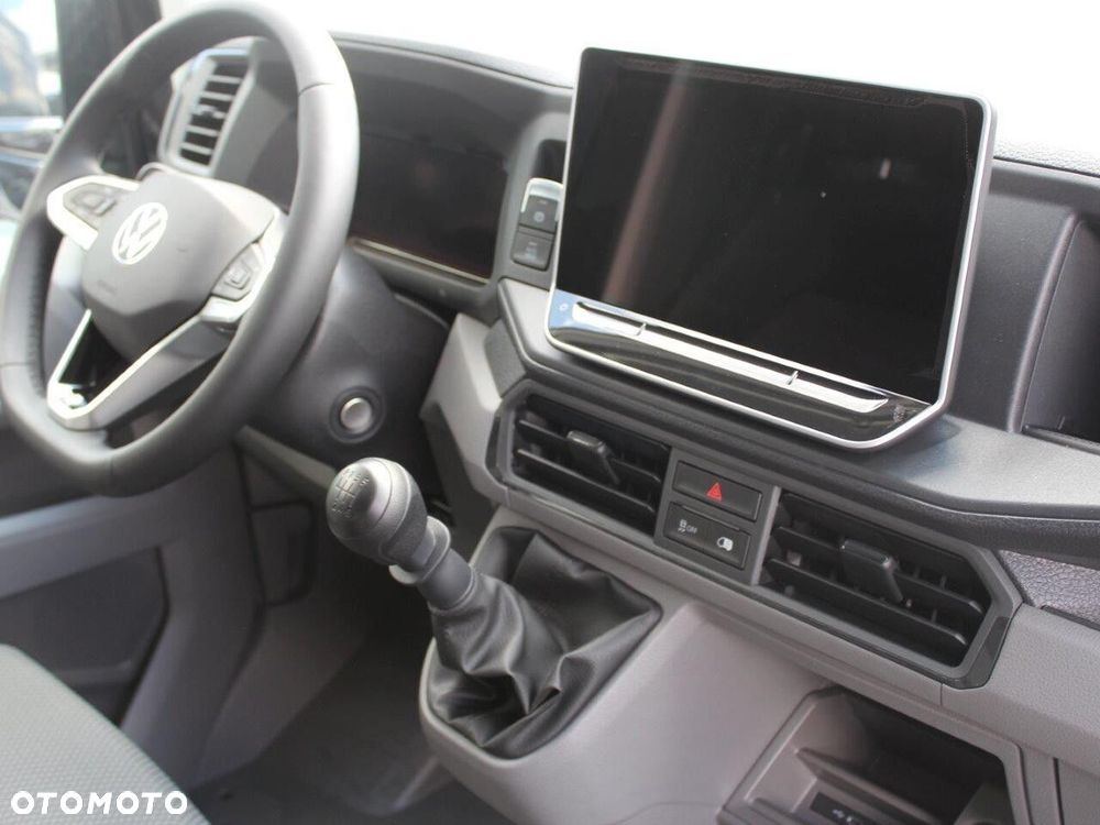 Volkswagen Crafter - 11