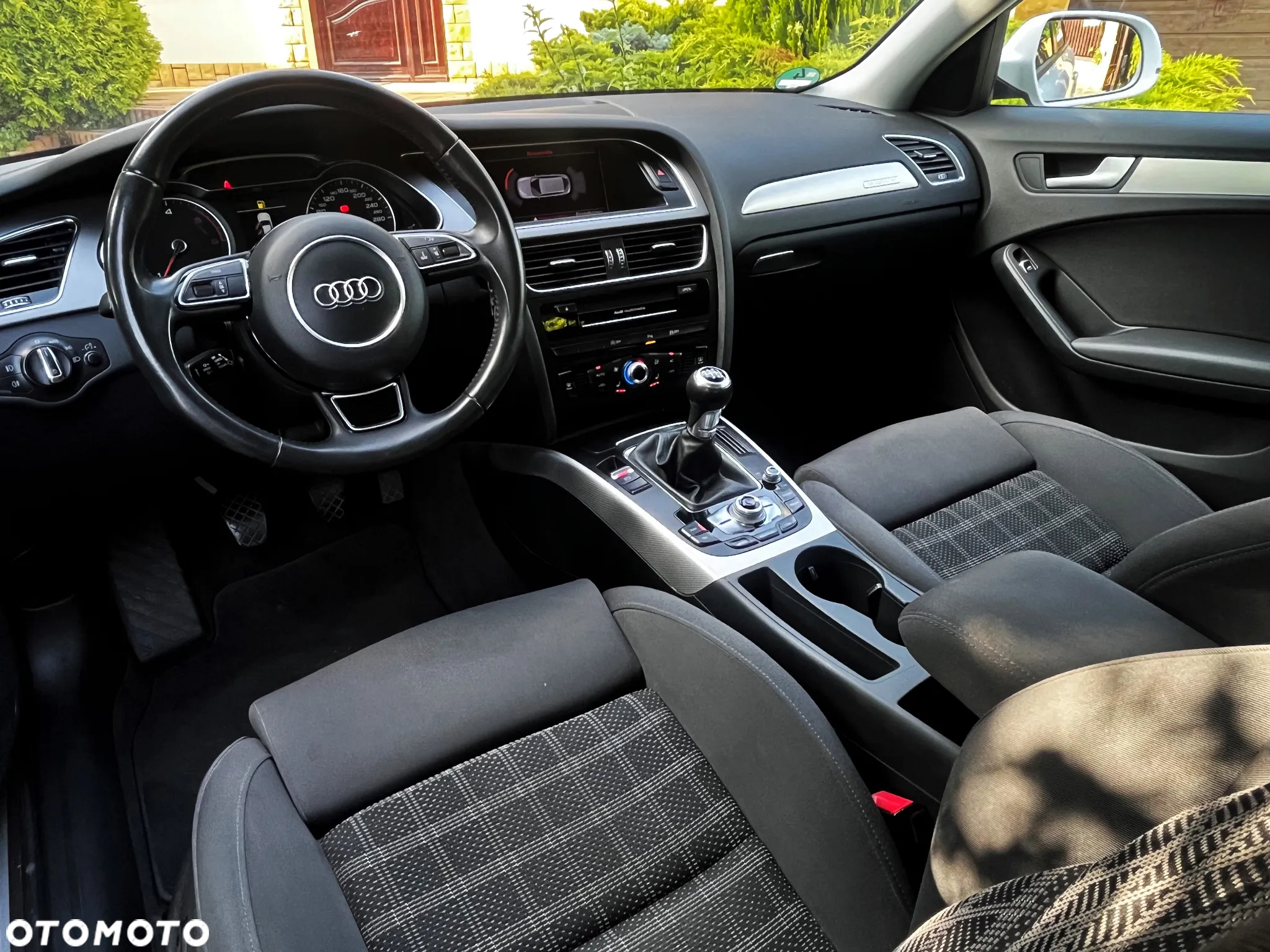 Audi A4 2.0 TDI Quattro Line - 25