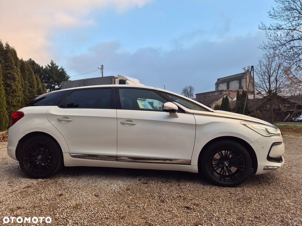 Citroën DS5 BlueHDi 150 Business Class - 32