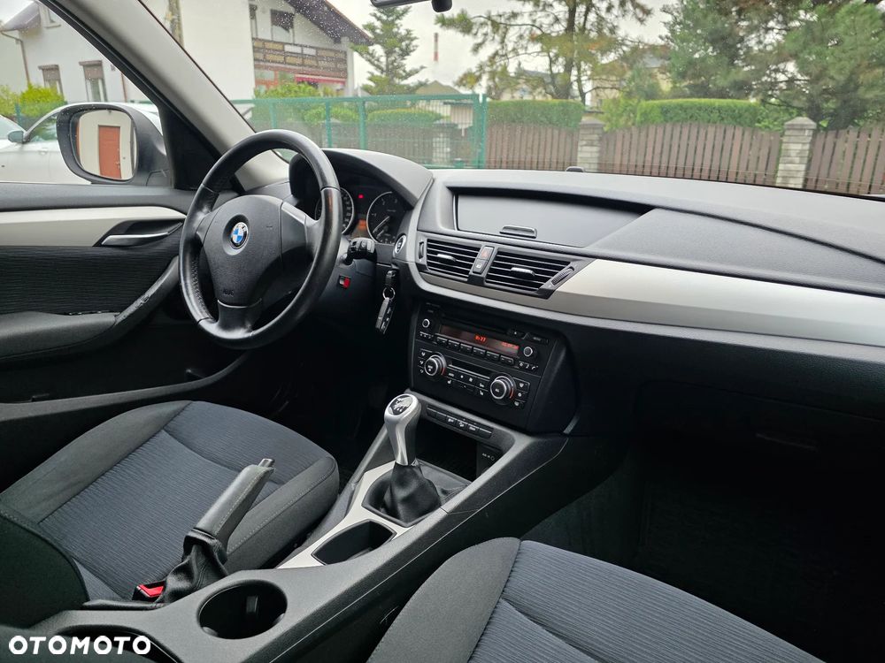 BMW X1 xDrive18d - 8